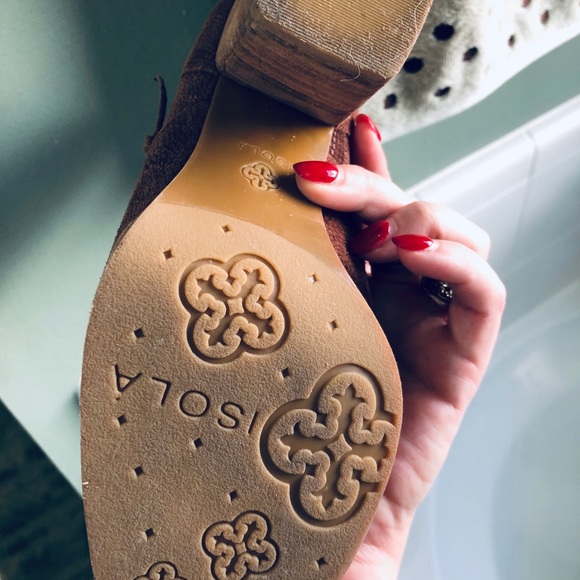 Isola boots size 7 1/2 M. - Picture 4 of 5